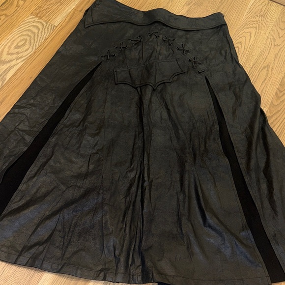 Punk Rave Gothic Skirt - Picture 1 of 5